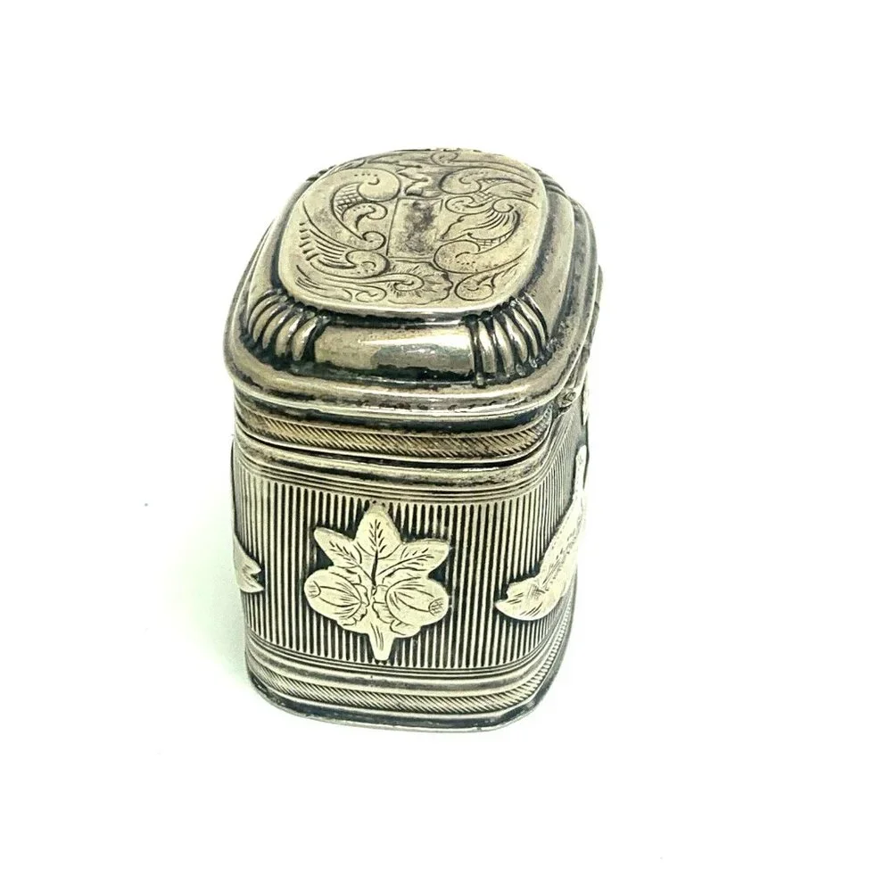 N/A dutch box